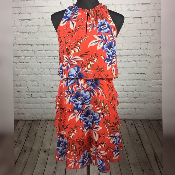 LOFT Dresses & Skirts - Loft Floral Tiered Dress